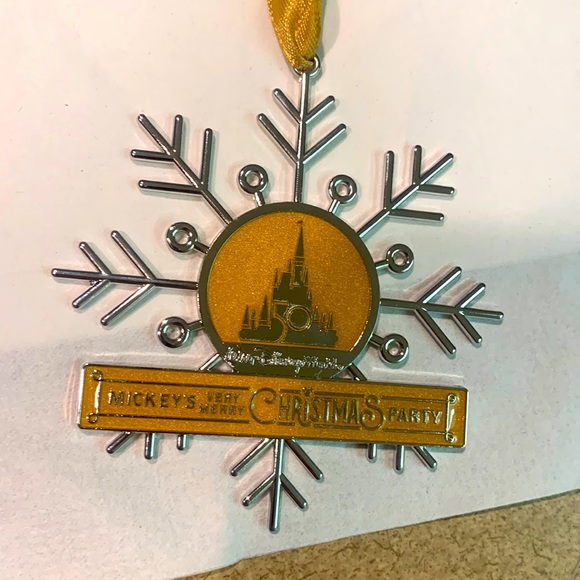 Disney Other - NWT Disney Ornament